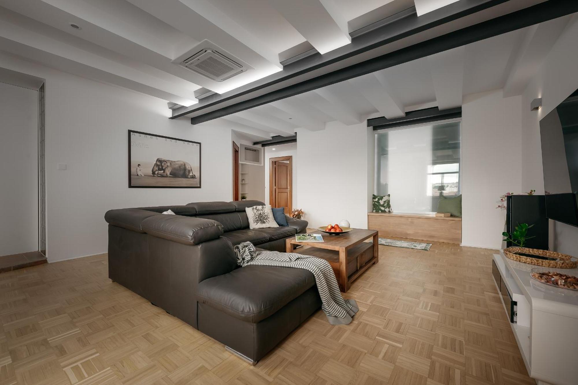 Dot 3 Bdr Apartment With Tyn Cathedral View & Ac Prague Exterior photo
